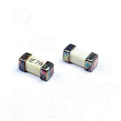 0453007.MR 2-SMD, Square End Block FUSE 7A 125V FAST SMD SLVR T/R