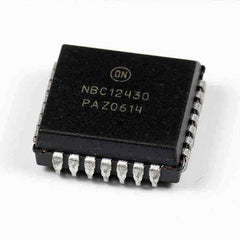 NBC12430FNG 28-PLCC (11.51x11.51) IC CLK PLL SYNC 50-800MHZ 28PLCC