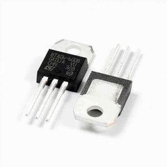 BTA06-600BRG TO-220AB IC TRIAC 6A 600V INSUL TO-220AB