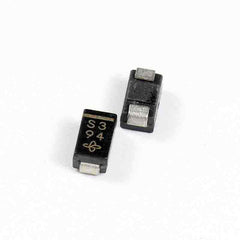SS13 DO-214AC (SMA) DIODE SCHOTTKY 1A 30V SMA