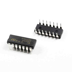 M74HC03B1R 14-DIP IC GATE NAND QUAD 2INP OD 14-DIP